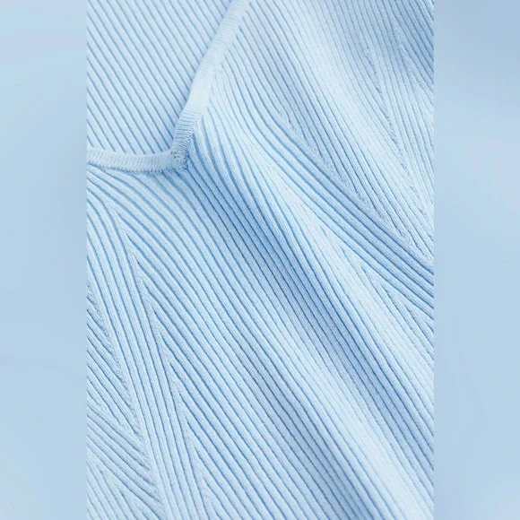 H&M Sky Blue Ribbed Knit Top - Picture 3 of 5